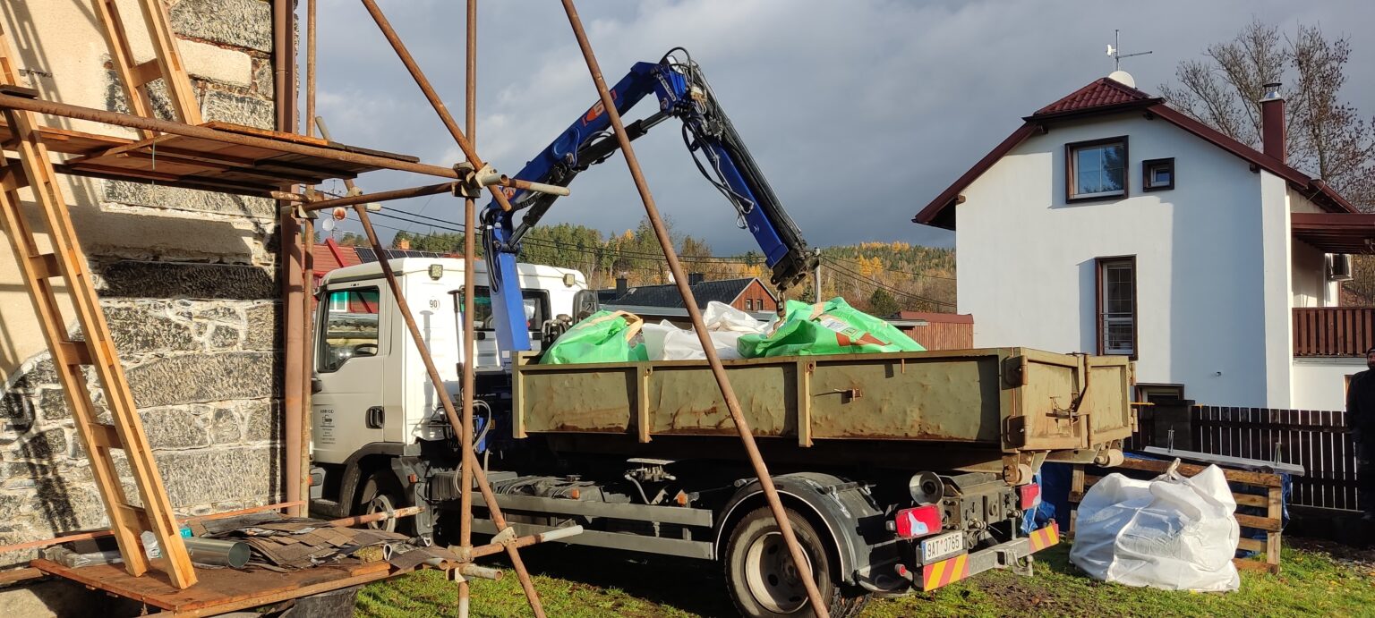 odvoz odpadu pomocí HR NR